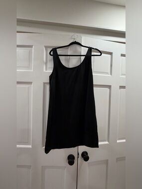 Women's Black Scoop Neck Camisole Tank Top WAYF BRAND